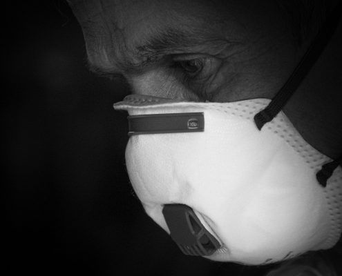 coronavirus personas mayores dedicares